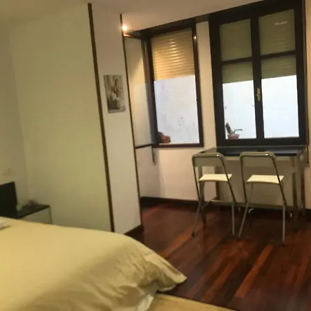 Apartment En Pleno Centro Catedral 1d